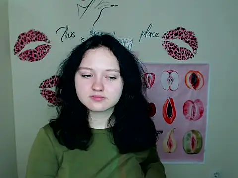 Snapshot of LadyAlice_ chatting on November 2025 07:20:02 AM LadyAlice online show from November 2025 07:20:02 AM