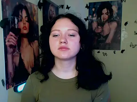 Snapshot of LadyAlice_ chatting on November 2025 07:07:01 AM LadyAlice online show from November 2025 07:07:01 AM