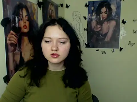 Snapshot of LadyAlice_ chatting on November 2025 07:07:01 AM LadyAlice online show from November 2025 07:07:01 AM