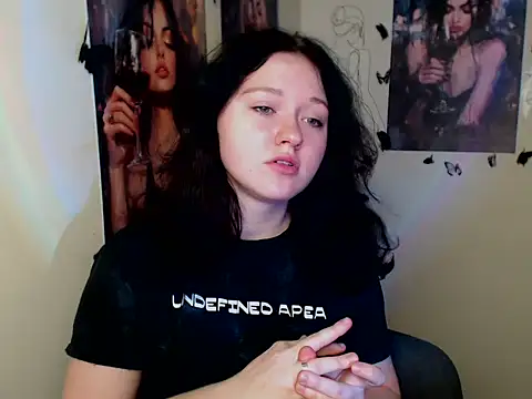 Snapshot of LadyAlice_ chatting on November 2025 07:13:02 AM LadyAlice online show from November 2025 07:13:02 AM