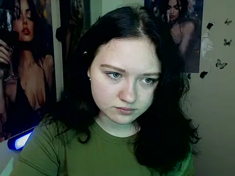 Snapshot of LadyAlice_ chatting on November 2025 06:57:01 AM LadyAlice online show from November 2025 06:57:01 AM