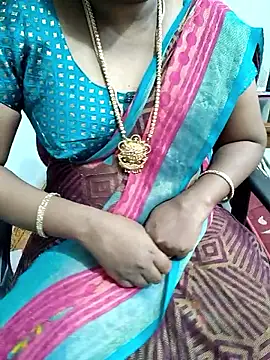 Snapshot of lolida69thamil chatting on September 2025 04:34:02 AM lolida69thamil online show from September 2025 04:34:02 AM