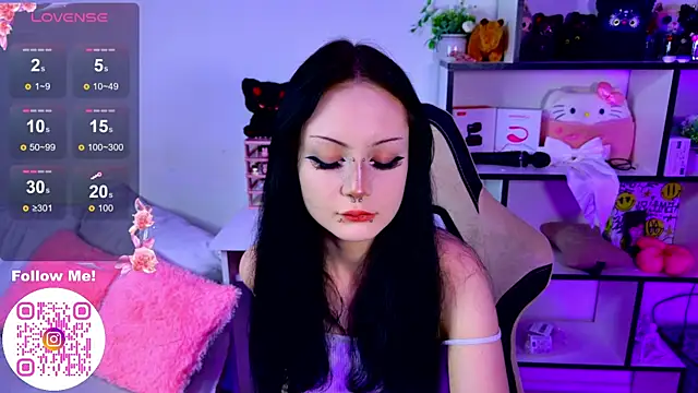 MiaScarlettt online show from December 2025 07:21:01 PM