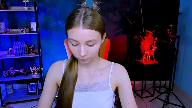 JulieDaniel online show from July 2026 04:09:01 AM