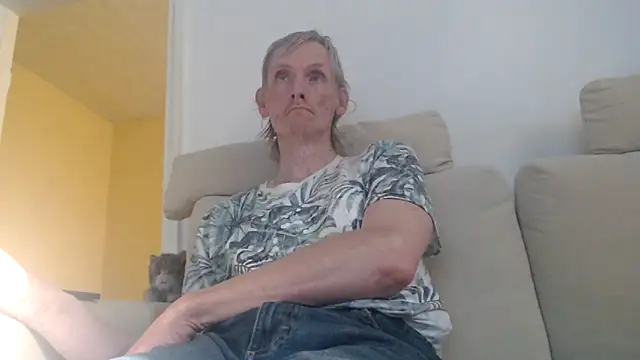 k74robert online show from October 2025 12:18:02 PM