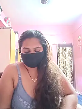 biggbobbsgirl online show from February 2026 06:11:02 PM