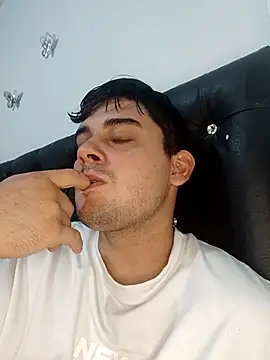 fromero27 online show from May 2026 12:50:01 AM