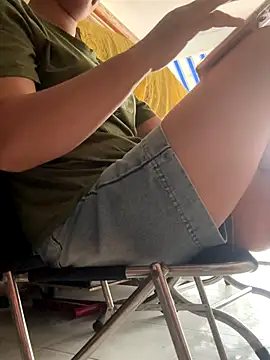 sharon-Hanna online show from November 2025 02:12:01 AM