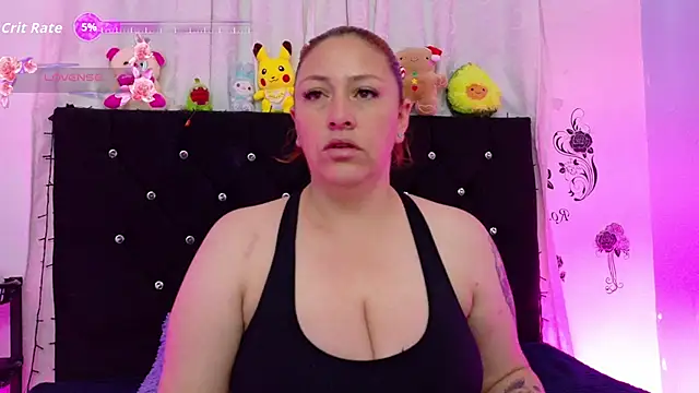 Snapshot of queen_marifer chatting on November 2025 12:00:02 PM queen marifer online show from November 2025 12:00:02 PM