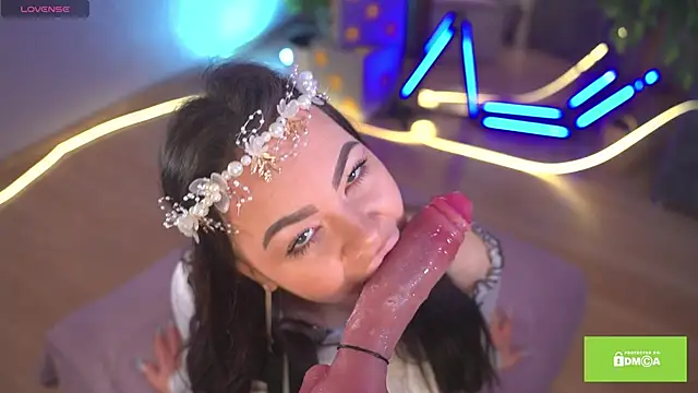 Snapshot of bllowwoww chatting on November 2025 08:24:01 AM bllowwoww online show from November 2025 08:24:01 AM