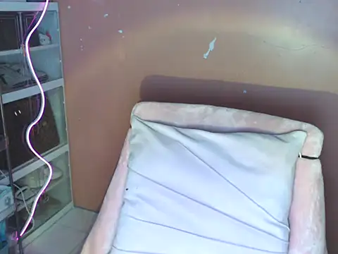 skinny gracie online show from January 2026 10:42:01 AM