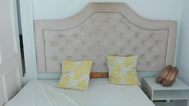 NatalieSensual online show from April 2026 10:07:01 AM