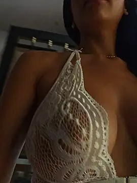 Mavi roouse  online show from November 2025 12:27:01 PM