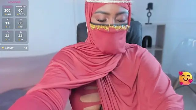 yasmin elite online show from October 2025 09:43:02 AM