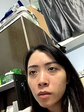 Minee1202 online show from November 2025 04:18:02 PM