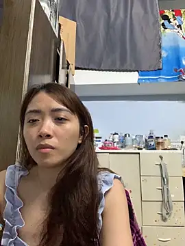 Snapshot of Minee1202 chatting on April 2026 02:40:01 PM Minee1202 online show from April 2026 02:40:01 PM