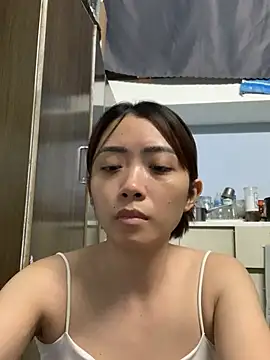 Snapshot of Minee1202 chatting on May 2026 02:31:02 AM Minee1202 online show from May 2026 02:31:02 AM