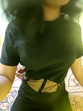 Snapshot of Snaya-baby chatting on October 2025 03:53:01 PM Snaya-baby online show from October 2025 03:53:01 PM