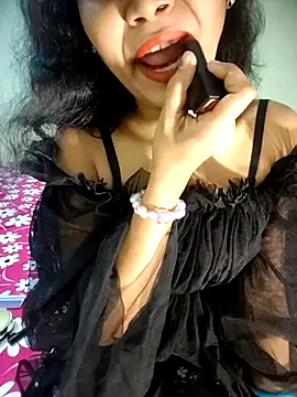 Snapshot of Snaya-baby chatting on October 2025 03:24:01 PM Snaya-baby online show from October 2025 03:24:01 PM