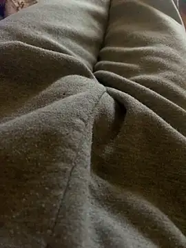 MuzzyFacing online show from February 2026 02:11:02 PM