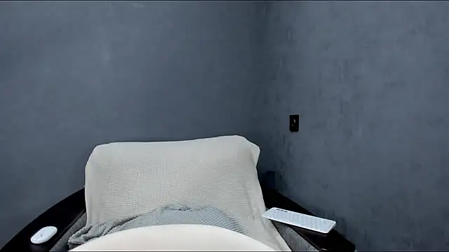 Snapshot of tibetian_fox_matilda chatting on October 2025 11:55:01 AM tibetian fox matilda online show from October 2025 11:55:01 AM