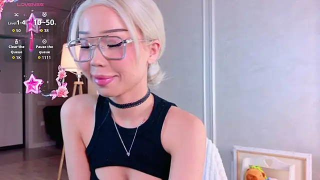 hinarin online show from September 2025 02:05:01 AM