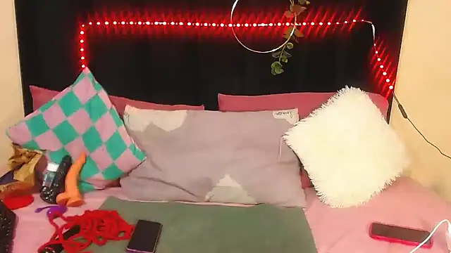 AmazingDarkDoll online show from November 2025 06:17:01 PM