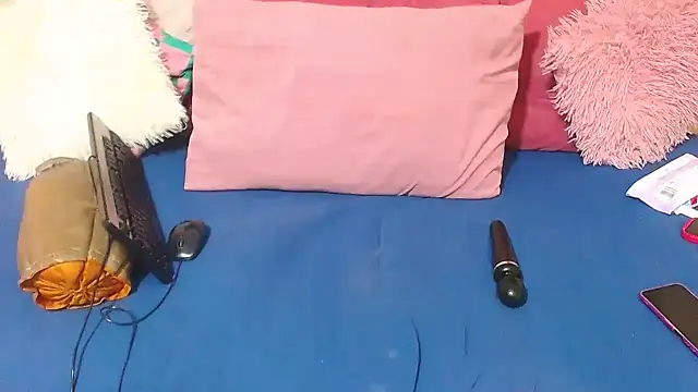 AmazingDarkDoll online show from December 2025 12:38:02 AM