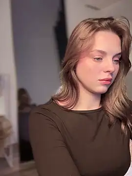 Snapshot of LilyFlamee chatting on October 2025 04:05:02 PM LilyFlamee online show from October 2025 04:05:02 PM