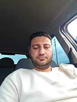 Snapshot of izmirgenc chatting on October 2025 08:33:01 AM izmirgenc online show from October 2025 08:33:01 AM