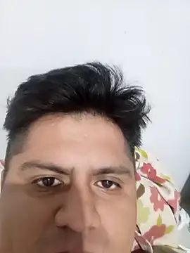 Yiyo19-3 online show from October 2025 09:43:02 AM