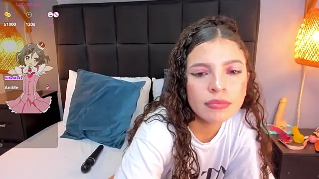 natalie esmith online show from November 2025 11:54:01 AM