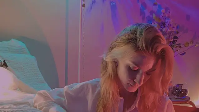 WendyGilber online show from April 2026 08:44:01 PM