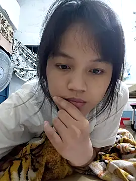 Snapshot of Anny-ly chatting on September 2025 05:57:02 PM Anny-ly online show from September 2025 05:57:02 PM