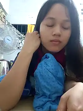 Snapshot of Anny-ly chatting on October 2025 03:02:02 PM Anny-ly online show from October 2025 03:02:02 PM