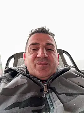 BULLBSX online show from April 2026 01:53:01 PM