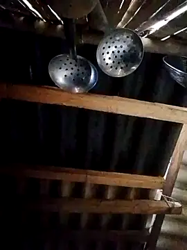 Snapshot of Mamapm20 chatting on October 2025 11:46:02 PM Mamapm20 online show from October 2025 11:46:02 PM