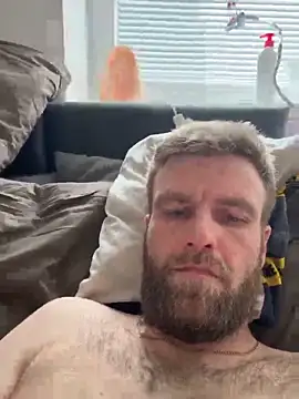 jarda94cz online show from April 2026 01:41:01 PM