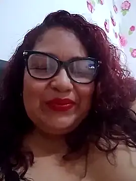 ladytropical1 online show from September 2025 05:35:01 PM