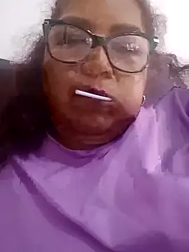 ladytropical1 online show from November 2025 04:42:01 PM