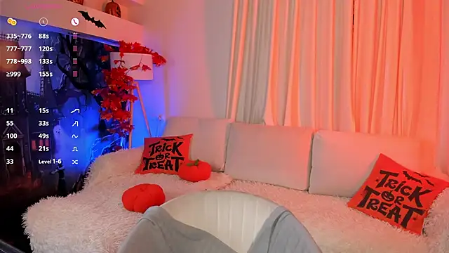 LilLisa online show from October 2025 04:02:02 PM