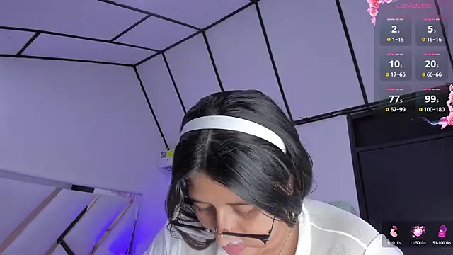 megann  up online show from October 2025 03:26:02 AM