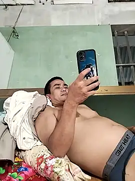 HoangNam20x online show from October 2025 12:55:02 PM