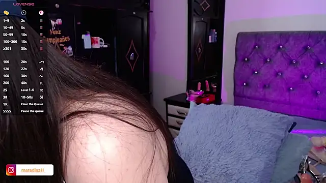 Snapshot of MaraDiaz11 chatting on October 2025 09:24:01 PM MaraDiaz11 online show from October 2025 09:24:01 PM