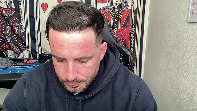 brettmycles28 online show from February 2026 06:48:01 PM