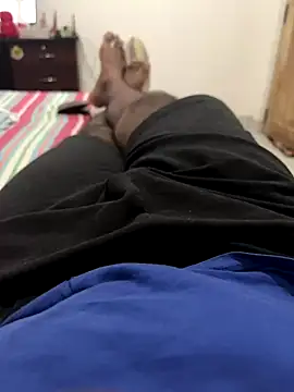 Snapshot of bigDick_000610 chatting on October 2025 05:03:01 PM bigDick 000610 online show from October 2025 05:03:01 PM