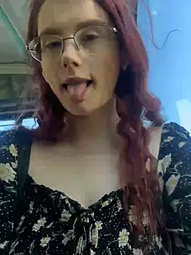 raen001 online show from April 2026 03:31:02 PM