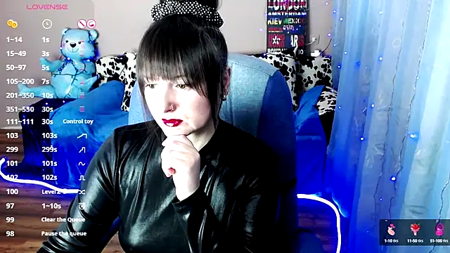 MilaRay online show from December 2024 10:55:01 AM