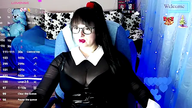 MilaRay online show from February 2025 12:28:01 PM