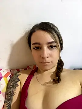 karla-thomsom10 online show from December 2025 05:08:02 PM